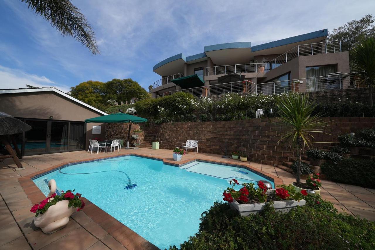 Over The Moon Guesthouse Johannesburg Exteriör bild