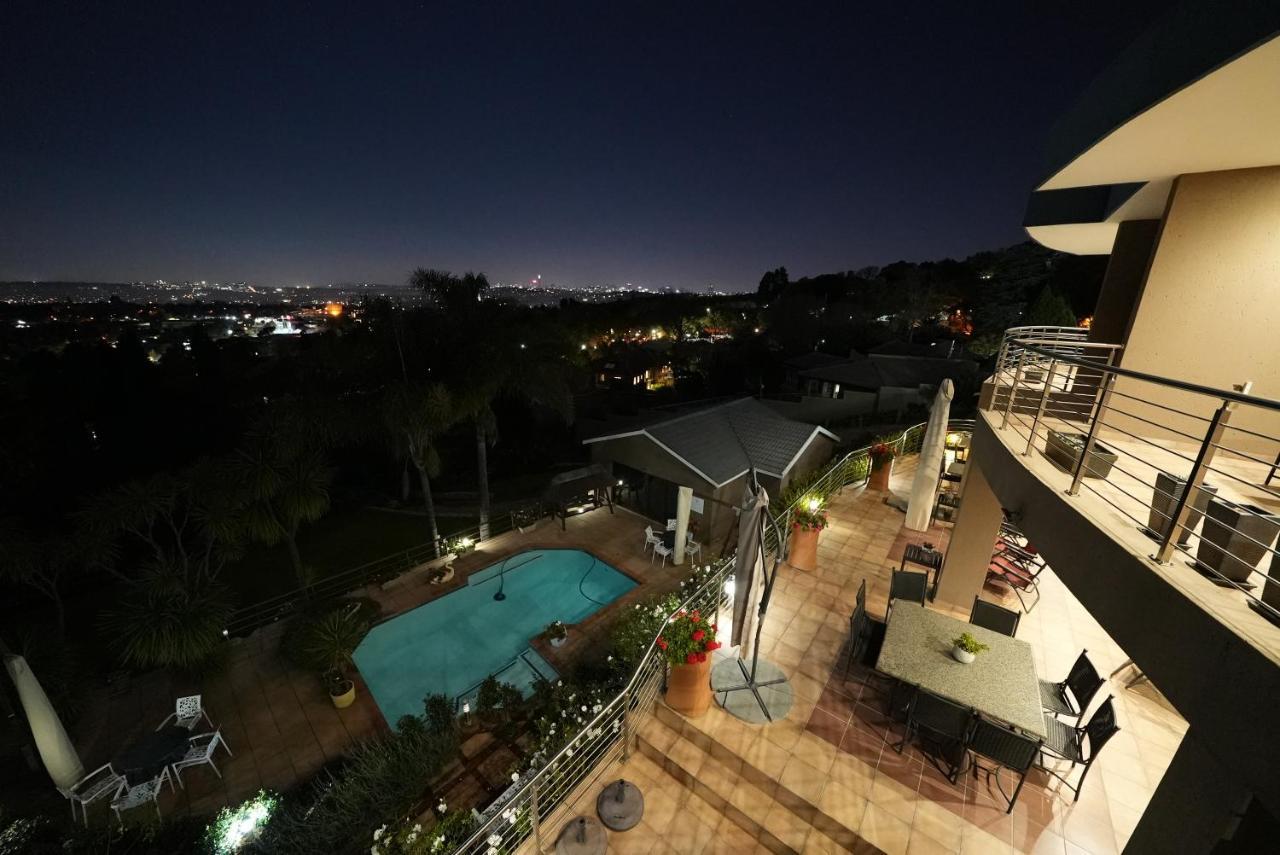 Over The Moon Guesthouse Johannesburg Exteriör bild