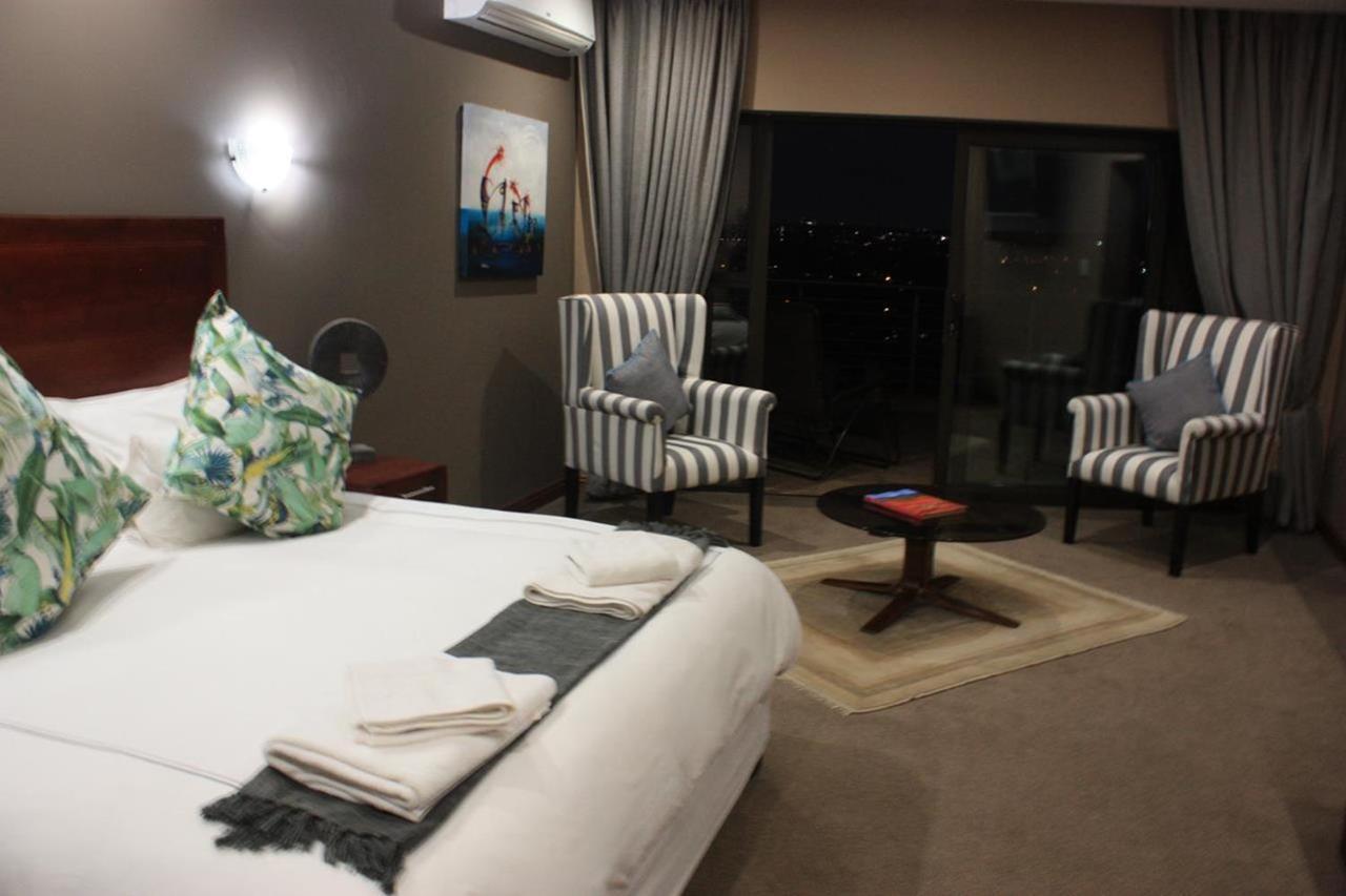 Over The Moon Guesthouse Johannesburg Exteriör bild