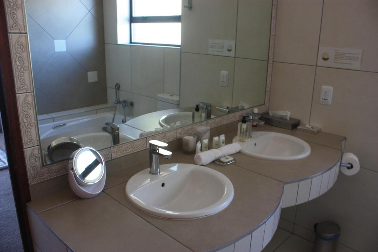 Over The Moon Guesthouse Johannesburg Exteriör bild